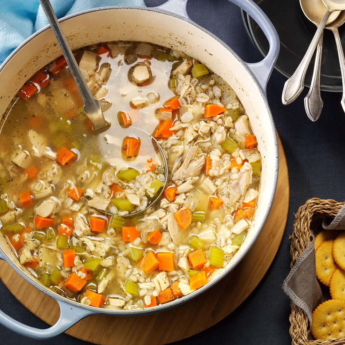 Chicken and store barley soup